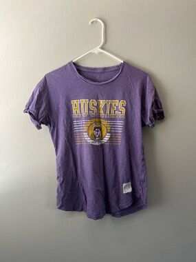 Original Retro Brand Purple Huskies University of Washington Graphic Tee